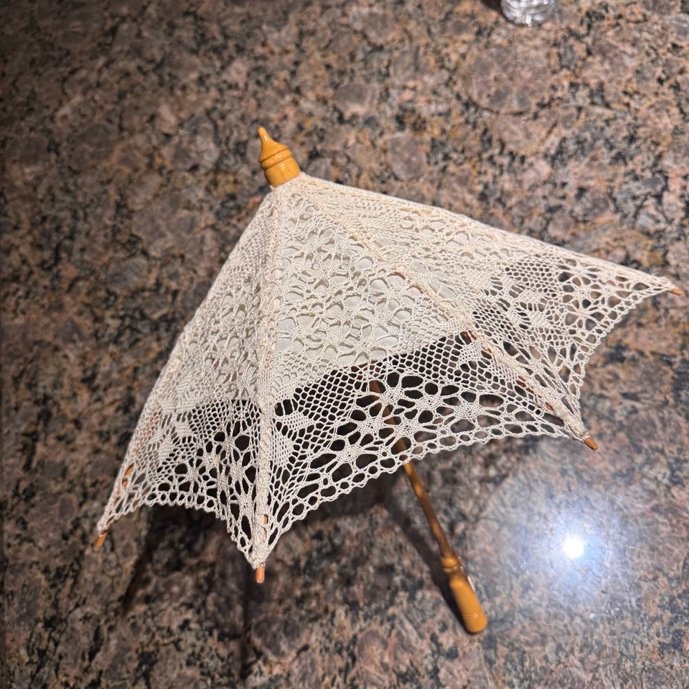Elegant Beige Lace Parasol